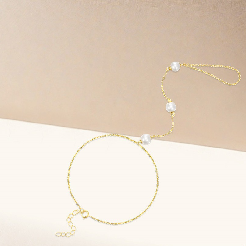 Pearl Hand Chain – 925 Sterling Silver by Signature Jewelry